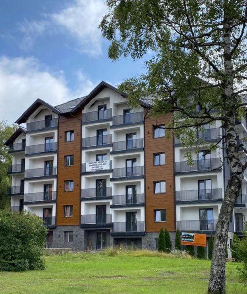 Mala Vida Apartment ซลาตีบอร์ ภายนอก รูปภาพ