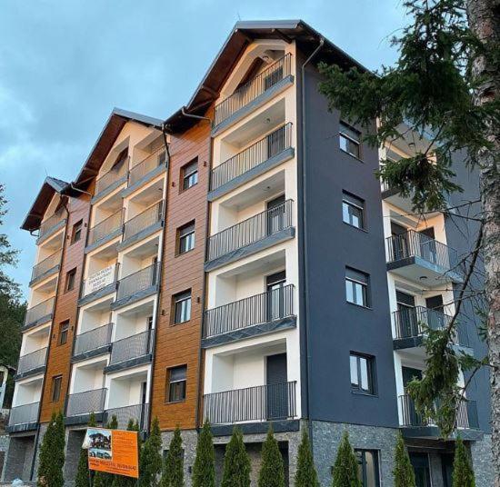Mala Vida Apartment ซลาตีบอร์ ภายนอก รูปภาพ